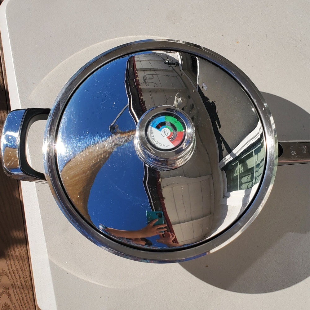 Like New Nutri-Stahl Large Skillet